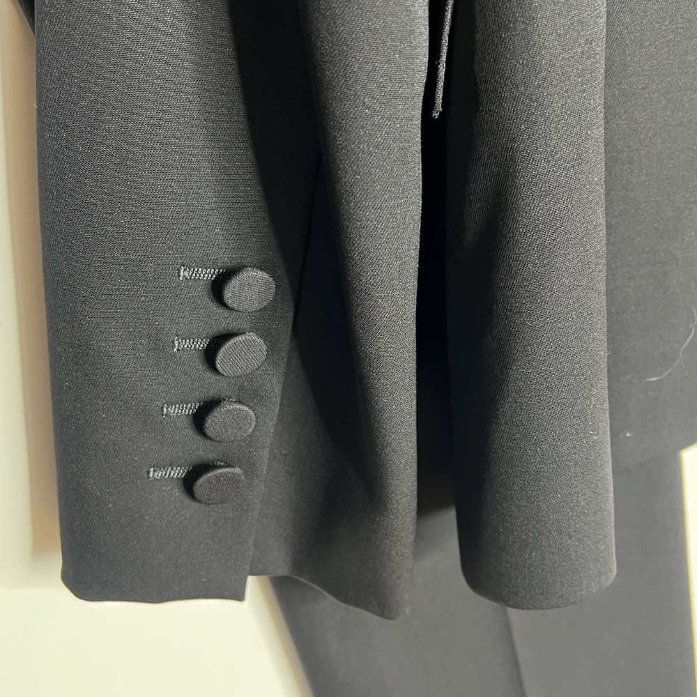 Gucci Sz 42 Two Piece Flat Frint Pants One Button Blazer Wool Suit Made in Italy - Picture 12 of 12